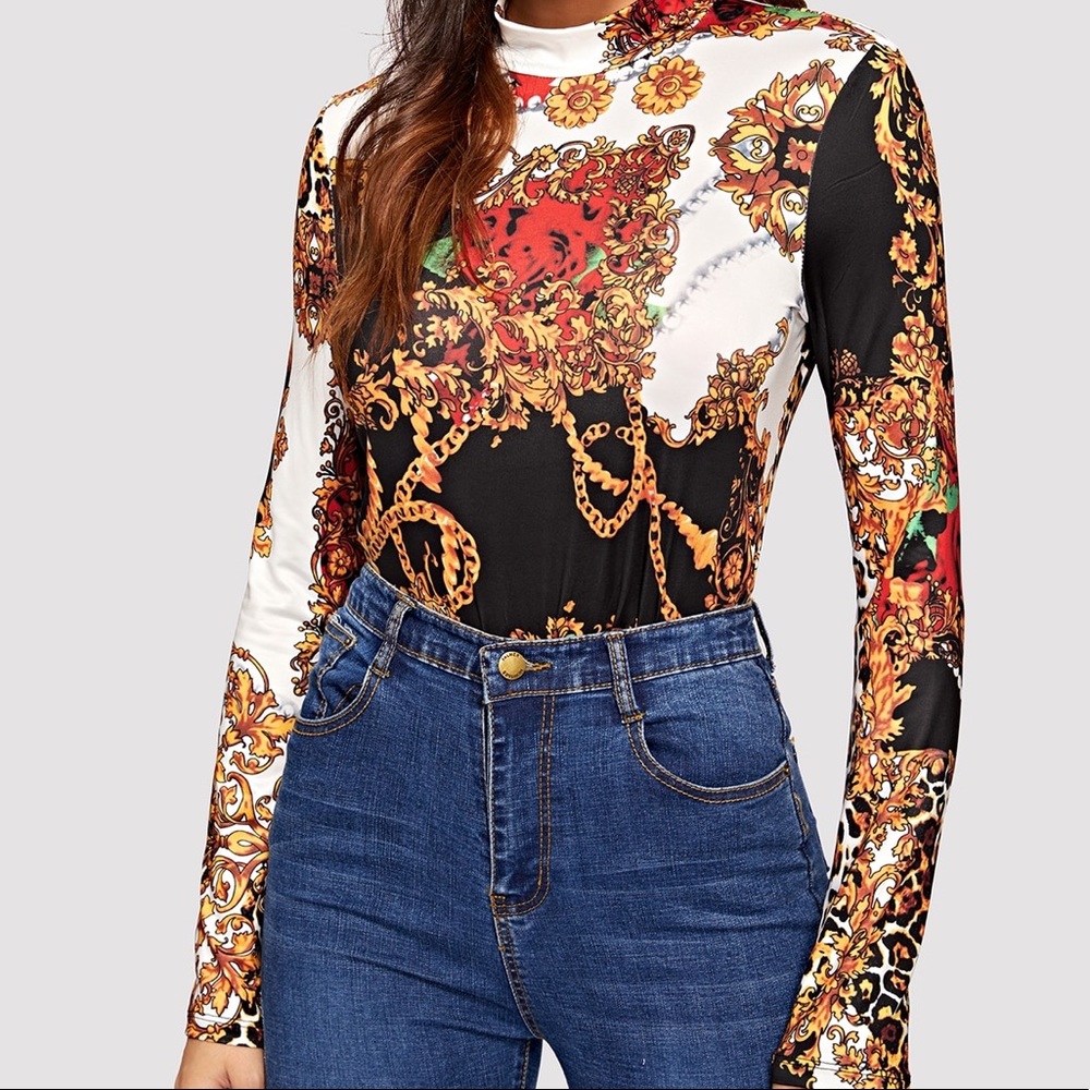 Chain Detail Turtle Neck M
